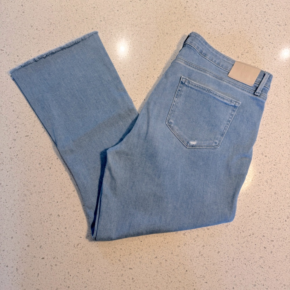 Paige Colette Crop Flare, size 34